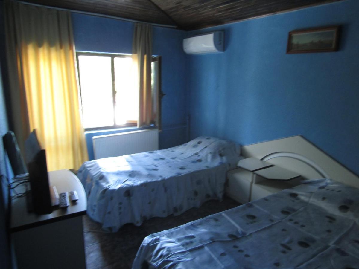 Hostel Papagal 바르나 외부 사진
