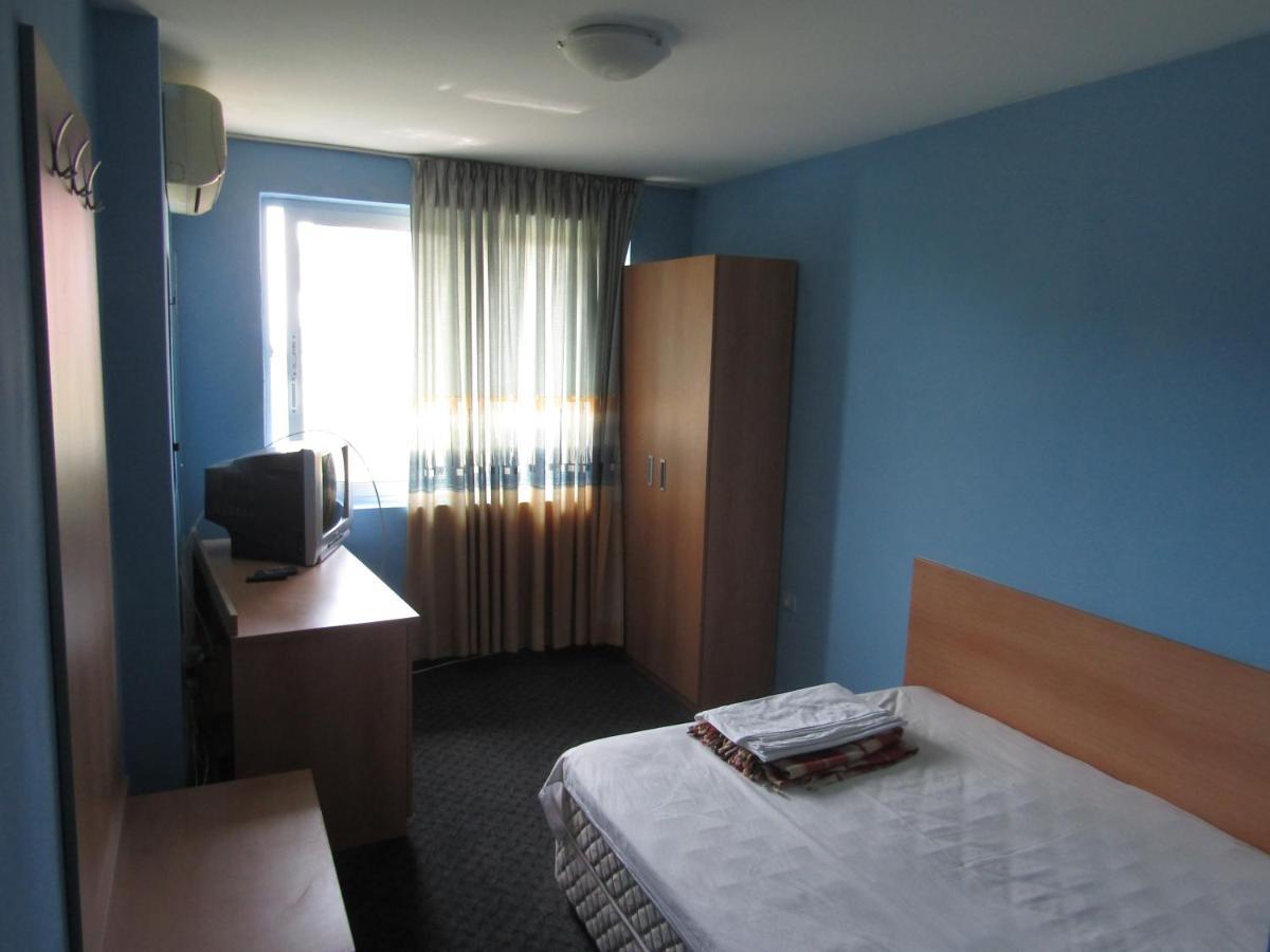 Hostel Papagal 바르나 외부 사진