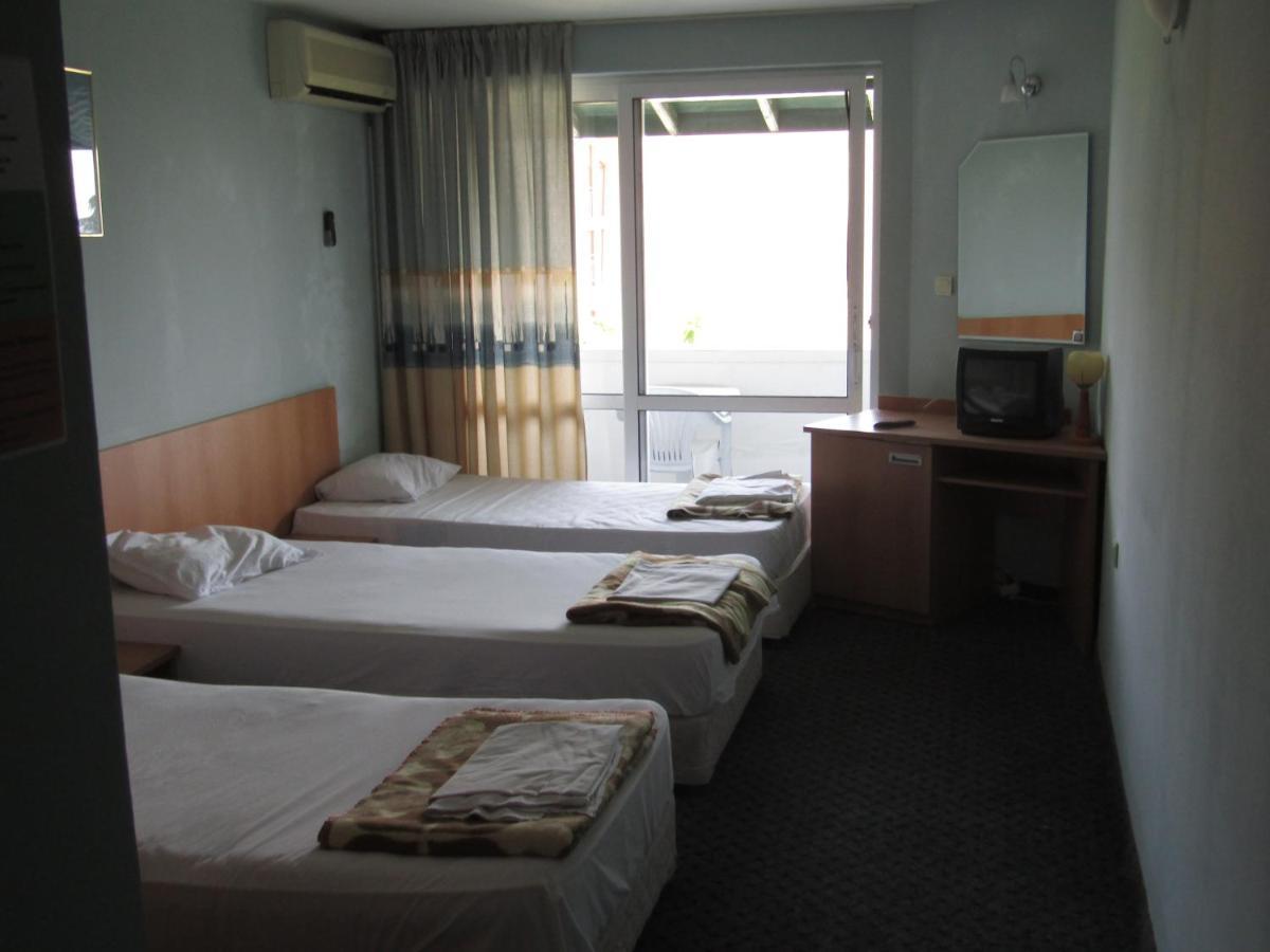Hostel Papagal 바르나 외부 사진