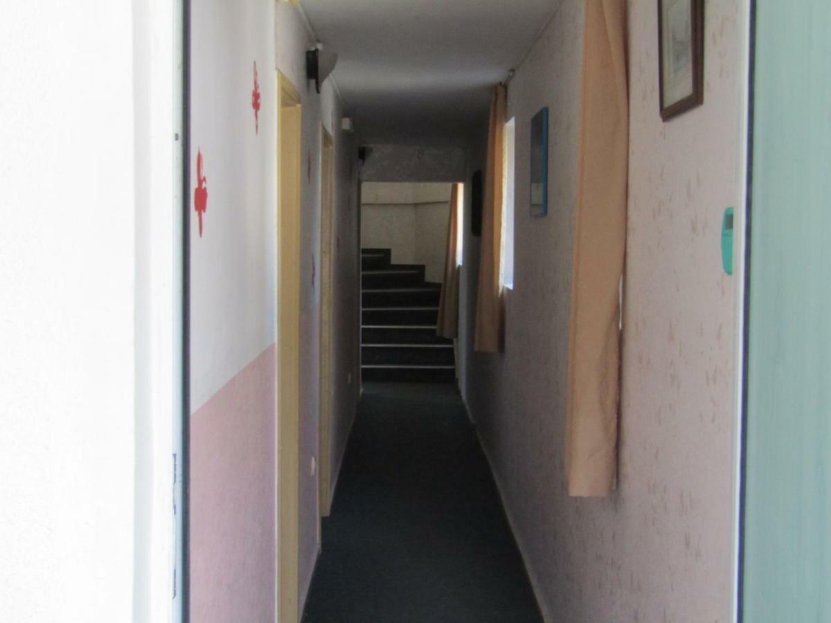 Hostel Papagal 바르나 외부 사진